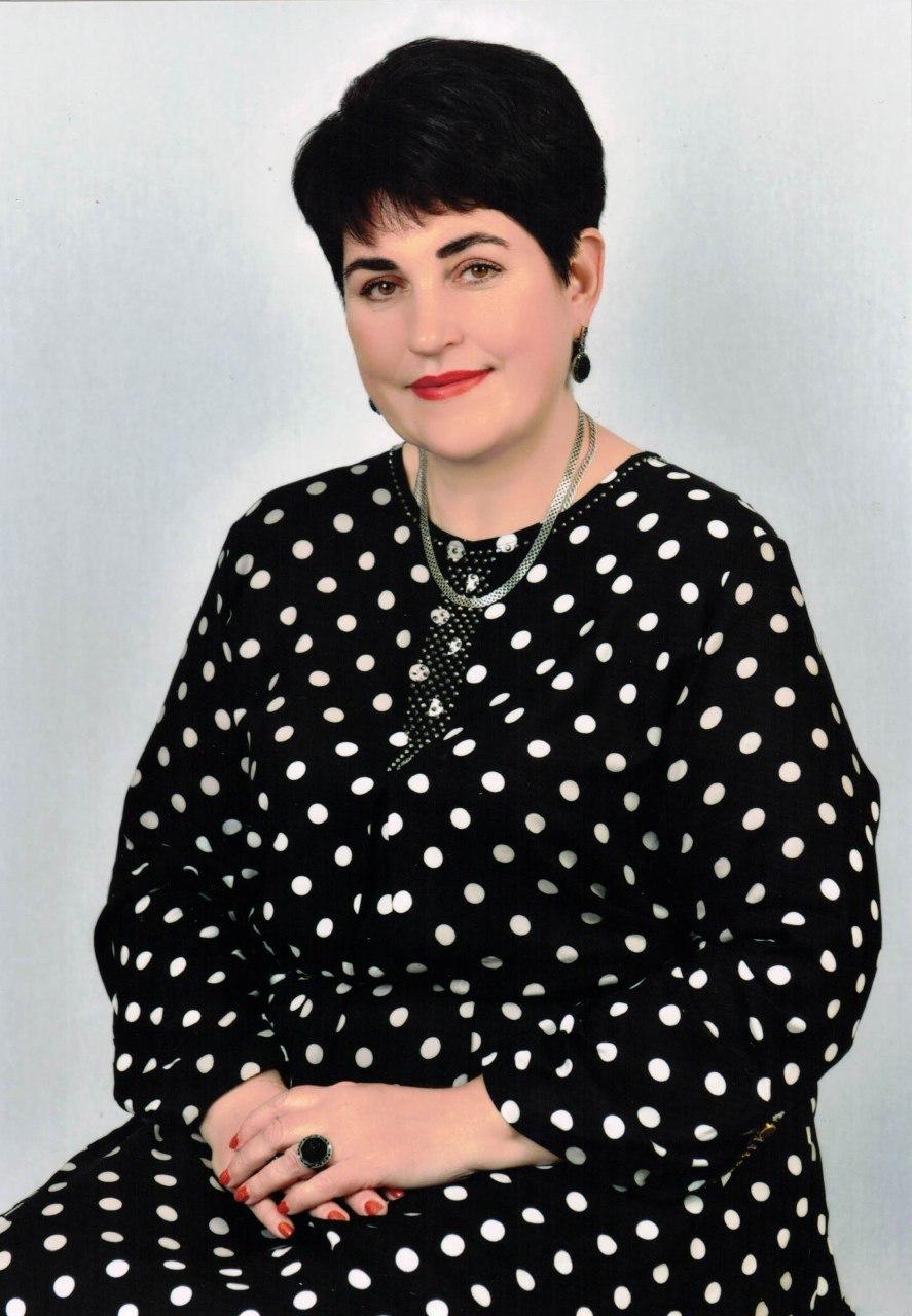 Рыльская Елена Ивановна.