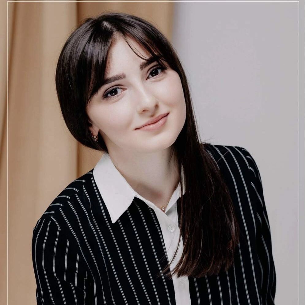 Каракотова  Лаура  Тимуровна.