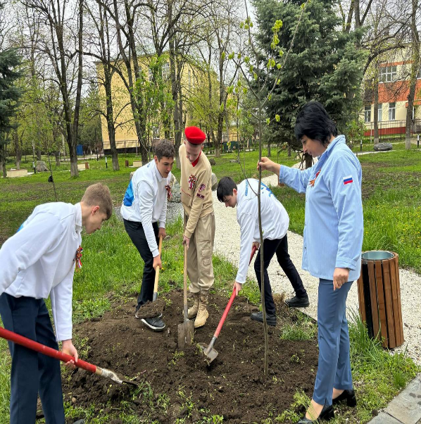 Акция «Сад памяти».