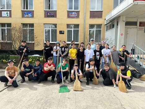 Экологическая акция &amp;quot;Чистый двор&amp;quot;.