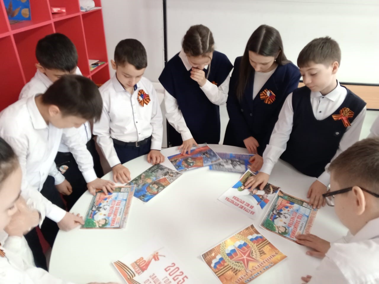 Внеурочное занятие из цикла &amp;quot;Разговоры о важном&amp;quot; по теме «Год защитника Отечества».